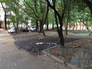 Парковочные карманы во дворе на Новоалексеевской ул. 3А-5А Парковочные карманы во дворе на Новоалексеевской ул. 3А-5А