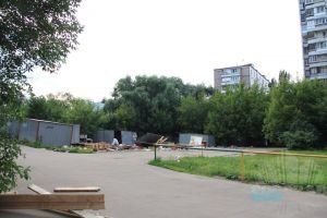 наш двор слева наш двор слева