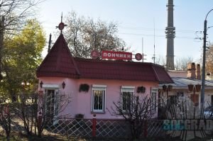 Пончичная возле Останкинского пруда. Пончичная возле Останкинского пруда.